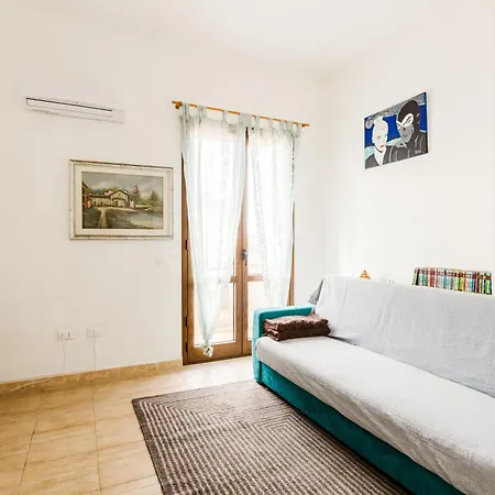 Casa Rimedia Apartmán Solanas (Oristano)